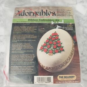 Christmas tree Decorated trinket box craft kit, Sealed
